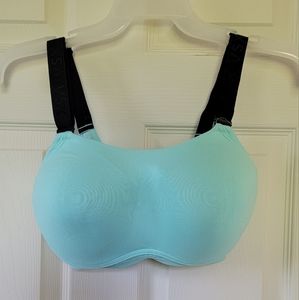 Victoria Secret Sports Bra 34DDD